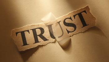 How to Overcome Trust Issues in a Relationship 