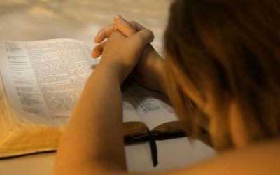 Private worship toward God