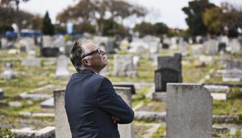 You Don’t Need a 210 IQ to Know What Happens When You Die
